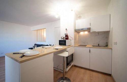 Saint-Lazare Apartment | 33 m² Apartment ∙ 1 bedroom ∙ 4 guests