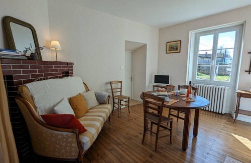 Poursac Cottage | 33 m² Cabin ∙ 1 bedroom ∙ 2 guests