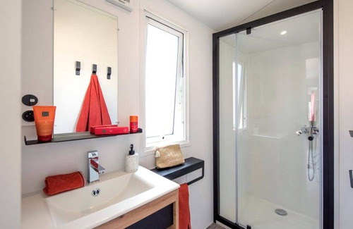 Dolus-d'Oleron House | 33 m² Mobile home ∙ 2 bedrooms ∙ 4 guests