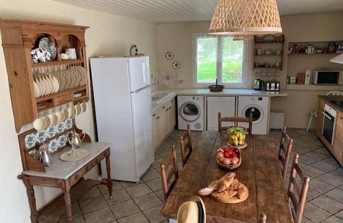 Verteillac Villa | 330 m² Villa ∙ 7 bedrooms ∙ 17 guests