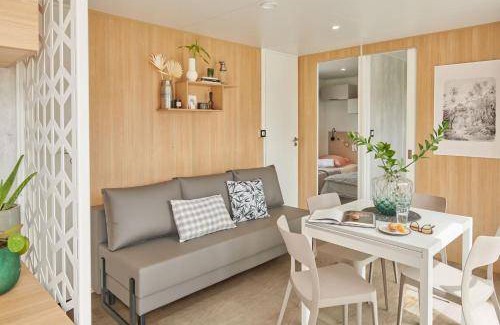 Saint-Trojan-les-Bains Hotel | 35 m² Hotel ∙ 127 guests