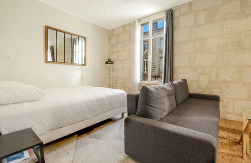 Chartrons Apartment | 35 m² Apartment ∙ 2 guests