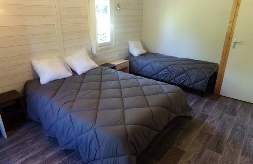 Beynat Ski Chalet | 35 m² Chalet ∙ 2 bedrooms ∙ 4 guests