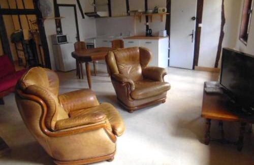 Uzerche Apartment | 38 m² Apartment ∙ 3 guests