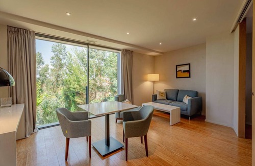 Carignan-de-Bordeaux Resort | 38 m² Private room ∙ 1 bedroom ∙ 2 guests