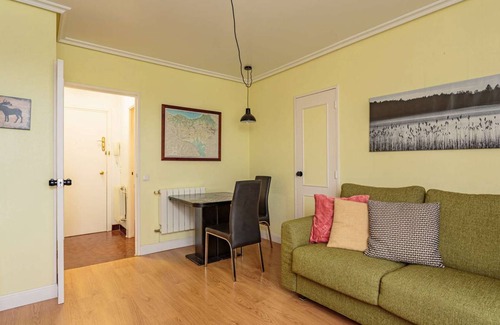 Hendaye Apartment | 38 m² Studio flat ∙ 1 bedroom ∙ 2 guests