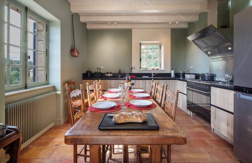 Sarlat-la-Caneda Resort | 380 m² Resort ∙ 5 bedrooms ∙ 11 guests