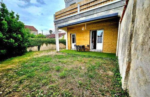 Angouleme Apartment | 39 m² Apartment ∙ 2 guests