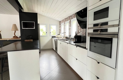 Rivedoux-Plage Apartment | 4 Bedrooms Apartment In Rivedoux-Plage
