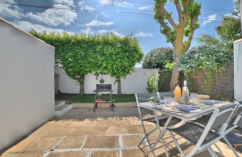 Cheray Other | 40 m² Accommodation ∙ 1 bedroom ∙ 4 guests