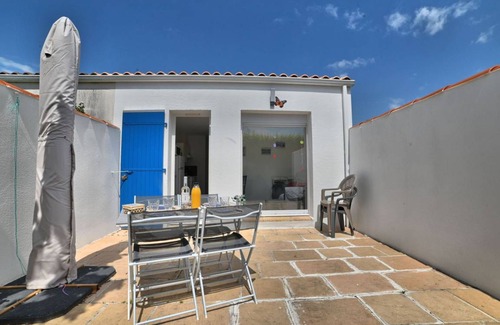 Cheray Other | 40 m² Accommodation ∙ 1 bedroom ∙ 4 guests