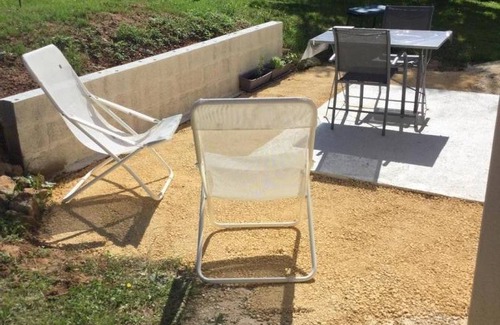 Cenac-et-Saint-Julien House | 40 m² Gîte ∙ 2 guests