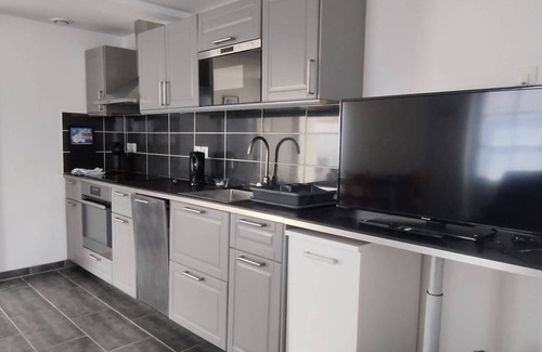 Domino House | 45 m² House ∙ 2 bedrooms ∙ 4 guests