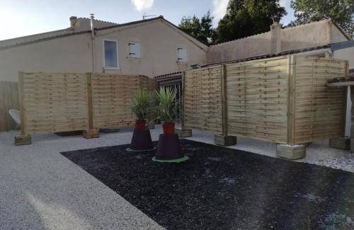 Tonnay-Charente Bed & Breakfast | 45 m² Bed and breakfast ∙ 3 guests