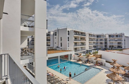 Royan Condo | 45 m² Condo ∙ 2 bedrooms ∙ 6 guests