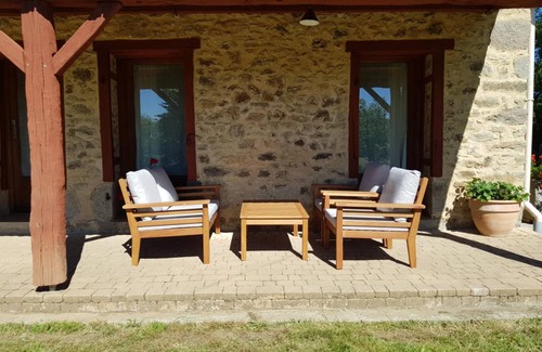 Neuvic House | 45 m² Gîte ∙ 1 bedroom ∙ 4 guests