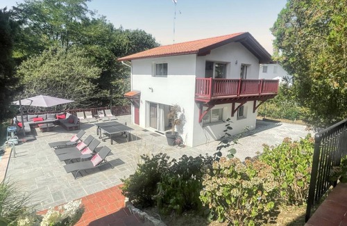 Arbonne Villa | 450 m² Villa ∙ 7 bedrooms ∙ 14 guests