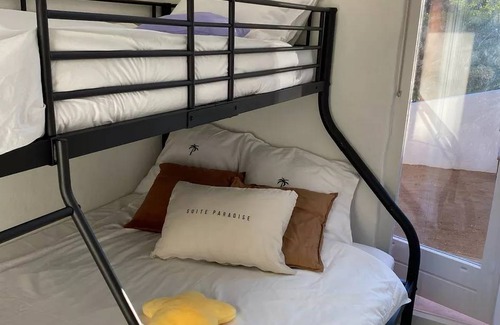 La Celle-sous-Gouzon Apartment | 47 m² Apartment ∙ 2 bedrooms ∙ 7 guests