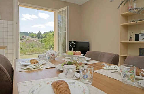 Sarlat-la-Caneda House | 48 m² House ∙ 2 bedrooms ∙ 4 guests