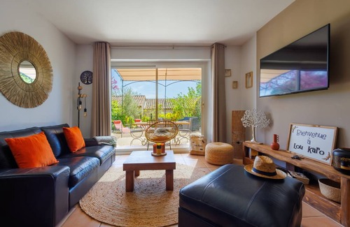 Gordes House | 48 m² House ∙ 2 bedrooms ∙ 4 guests
