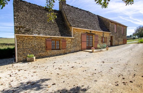 Marcillac-Saint-Quentin House | 50 m² Gîte ∙ 1 bedroom ∙ 3 guests