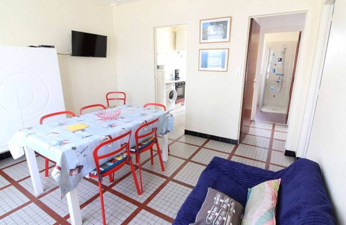 Saint-Trojan-les-Bains House | 50 m² House ∙ 2 bedrooms ∙ 6 guests