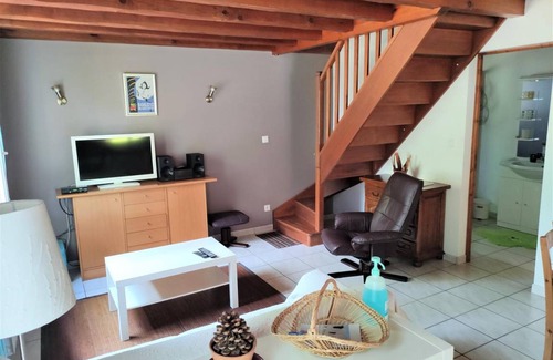 Sainte-Eulalie-en-Born House | 50 m² Gîte ∙ 1 bedroom ∙ 3 guests