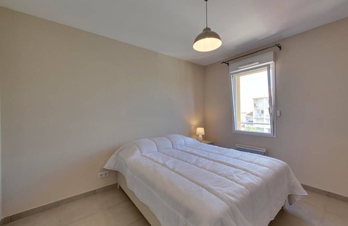 Port District Apartment | 50 m² Apartment ∙ 1 bedroom ∙ 4 guests