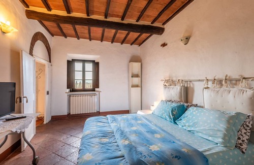 Sovicille Apartment | 50 m² Apartment ∙ 1 bedroom ∙ 3 guests