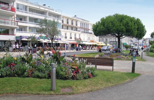 Vaux-sur-Mer Apartment | 50 m² Apartment ∙ 1 bedroom ∙ 4 guests