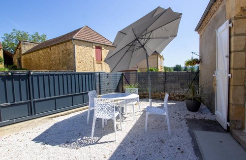 Calviac-en-Perigord Cottage | 50 m² Cabin ∙ 2 bedrooms ∙ 4 guests