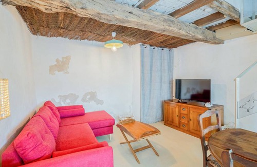 Mortagne-sur-Gironde House | 50 m² House ∙ 2 bedrooms ∙ 4 guests