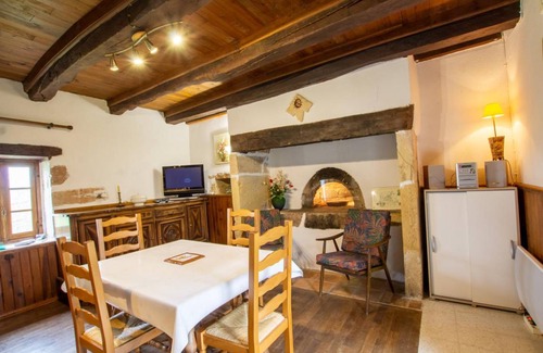 Hautefort House | 50 m² Gîte ∙ 1 bedroom ∙ 2 guests