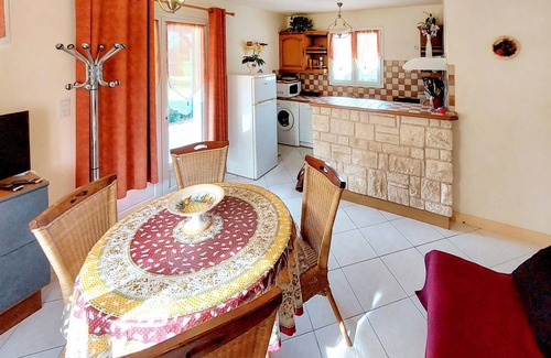 Bagnault House | 50 m² House ∙ 2 bedrooms ∙ 4 guests