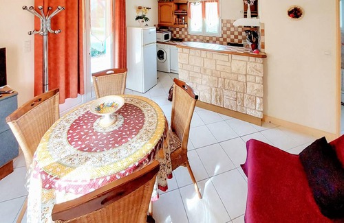 Bagnault House | 50 m² House ∙ 2 bedrooms ∙ 4 guests