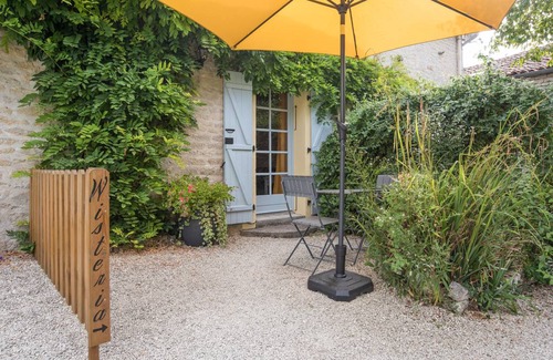 Nanclars House | 50 m² Maisonette ∙ 1 bedroom ∙ 2 guests