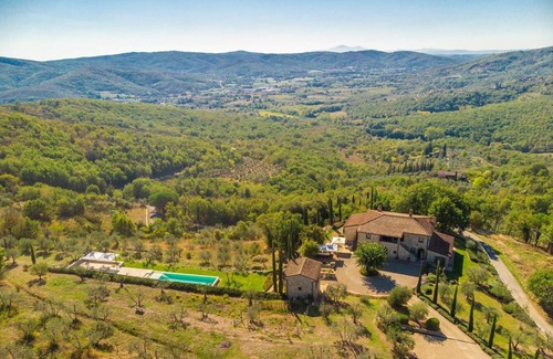 Bucine Villa | 500 m² Villa ∙ 5 bedrooms ∙ 12 guests