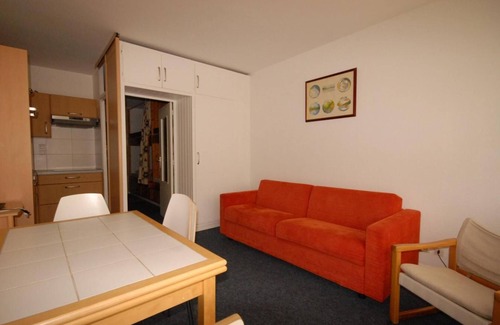 Eaux-Bonnes Apartment | 50m from ski slopes, 6th floor, view mountain, balcony, tv, 27m², Gourette