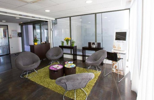 Bordeaux Maritime Apartment | 51 m² Serviced apartment ∙ 127 guests