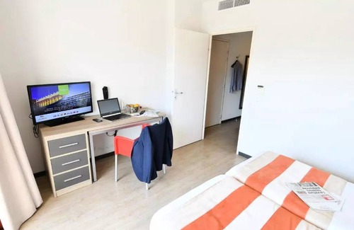 Bordeaux-Lac Apartment | 52 m² Apartment ∙ 1 bedroom ∙ 6 guests