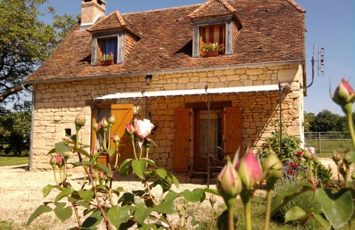 Granges-dAns House | 52 m² Gîte ∙ 2 bedrooms ∙ 4 guests