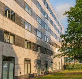 Merignac Apartment | 52 m² Serviced apartment ∙ 8 guests