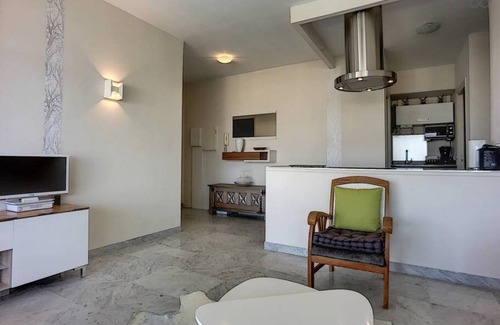Antibes Apartment | 53 m² Apartment ∙ 2 bedrooms ∙ 4 guests