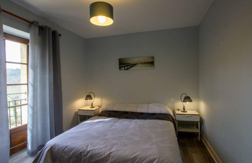 Calviac-en-Perigord Cottage | 55 m² Cabin ∙ 3 bedrooms ∙ 4 guests