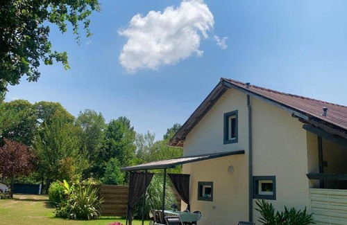 Saint-Julien-en-Born House | 55 m² Gîte ∙ 1 bedroom ∙ 2 guests