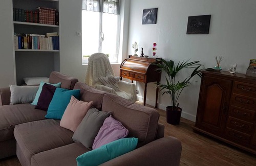 Arnac-Pompadour House | 55 m² Gîte ∙ 1 bedroom ∙ 3 guests