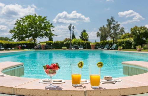 Capraia e Limite Villa | 55 m² Villa ∙ 1 bedroom ∙ 4 guests