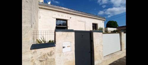 Lormont House | 57 m² House ∙ 2 bedrooms ∙ 4 guests