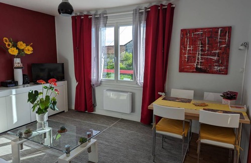 Barbezieux-Saint-Hilaire Apartment | 58 m² Apartment ∙ 2 bedrooms ∙ 4 guests