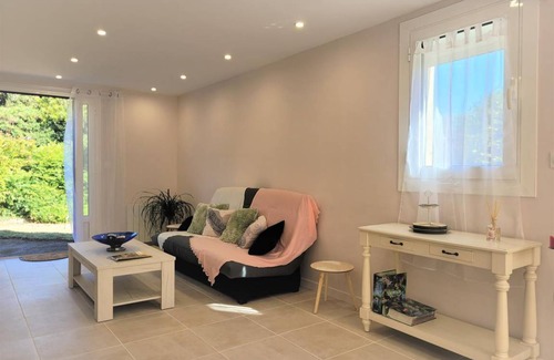 Argentat House | 58 m² Gîte ∙ 1 bedroom ∙ 2 guests